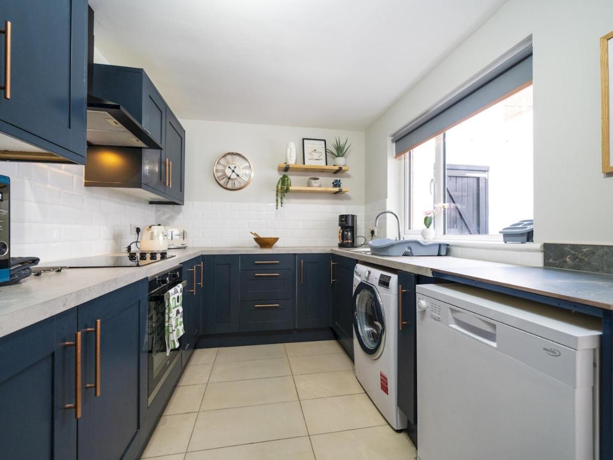 בלפסט Pass The Keys 58 Lw Ave Stunning 2Br Terrace Top Location Lots Nearby מראה חיצוני תמונה