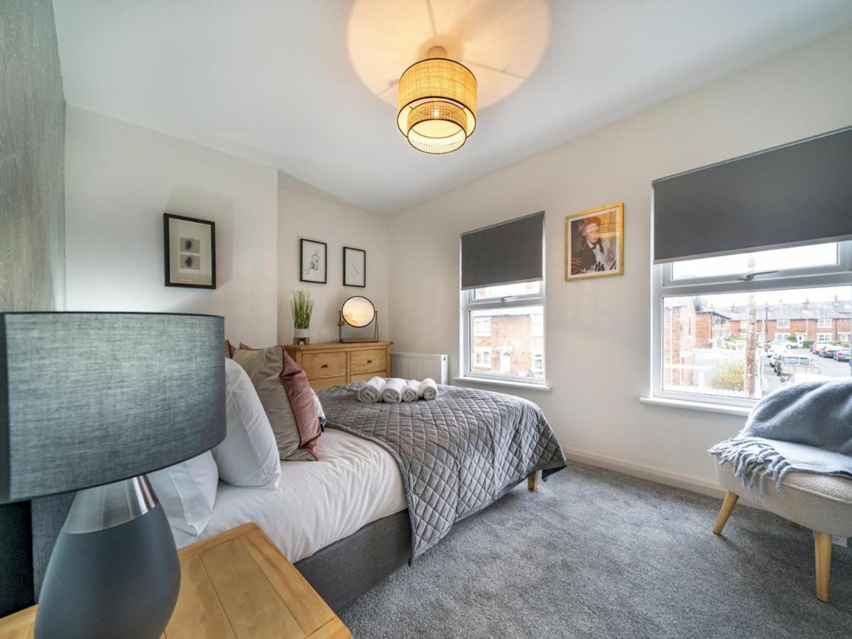 בלפסט Pass The Keys 58 Lw Ave Stunning 2Br Terrace Top Location Lots Nearby מראה חיצוני תמונה