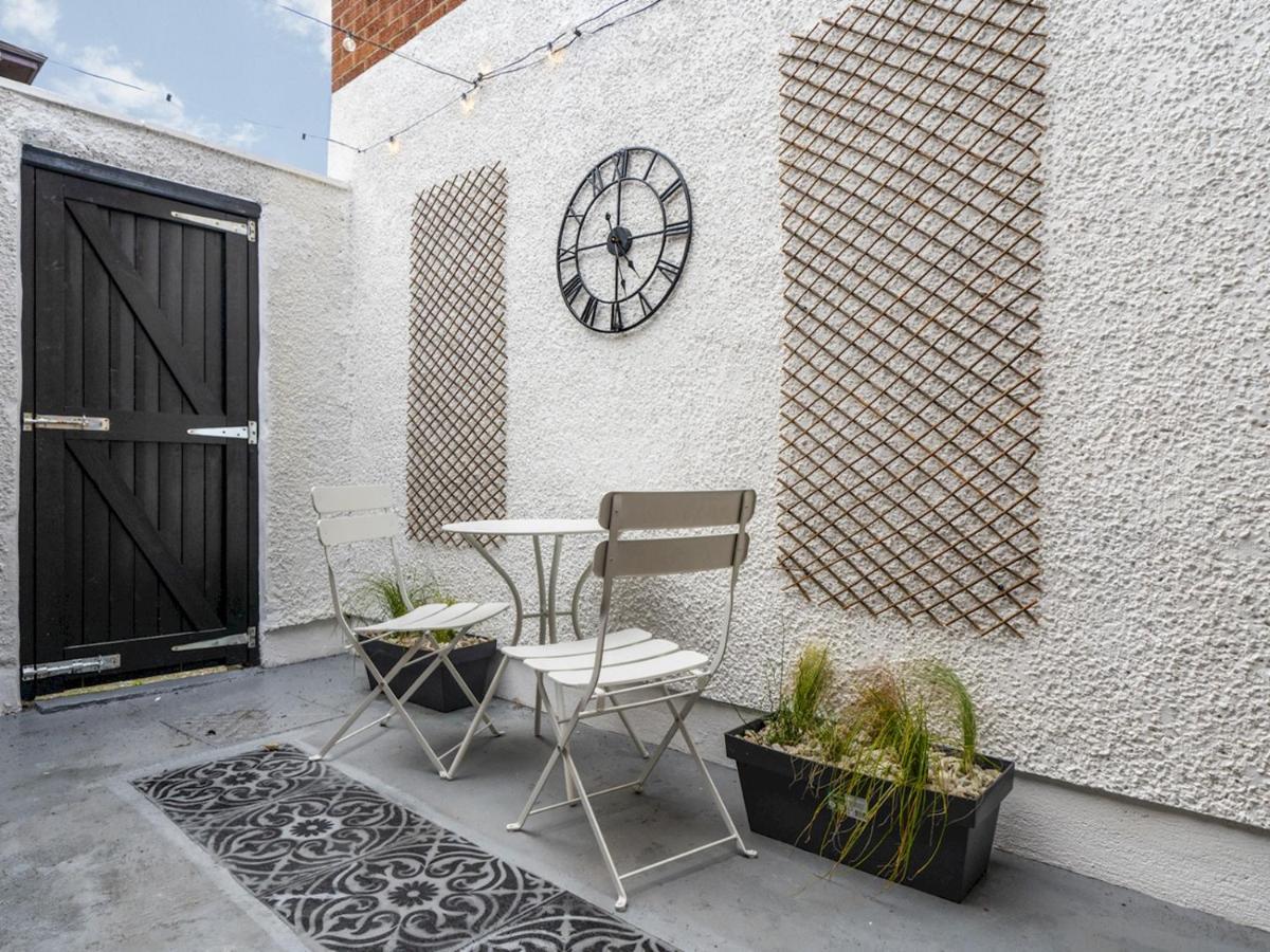בלפסט Pass The Keys 58 Lw Ave Stunning 2Br Terrace Top Location Lots Nearby מראה חיצוני תמונה
